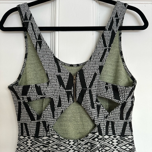 Silence + Noise Bodycon Dress with Cutout Detail - Picture 2 of 4